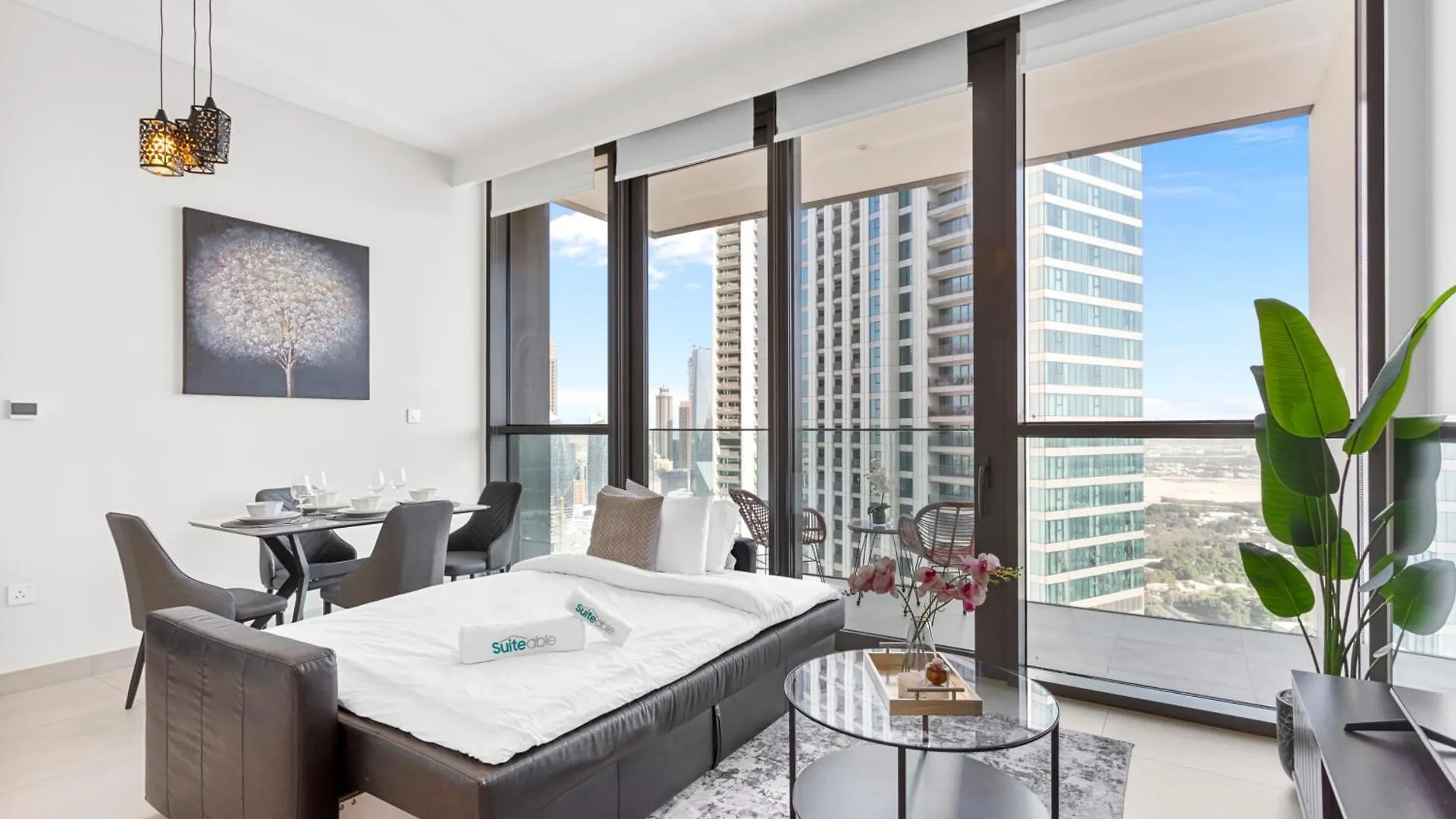 Luxury 1 Bedroom In The Heart Of Famous Downtown Dubai 0*,  United Arab Emirates
